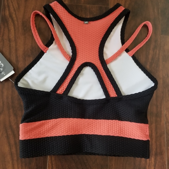 Sport Top and leggin - Picture 3 of 4